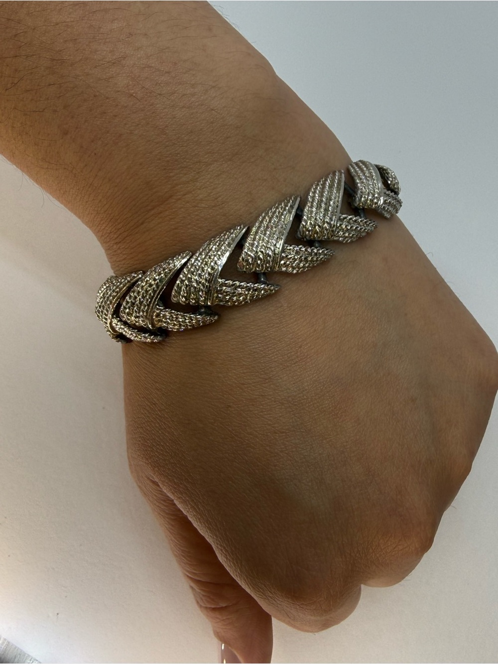 Silver-tone textured link bracelet